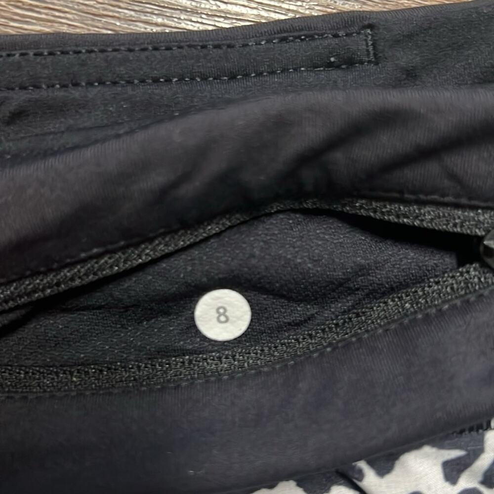 Lululemon pace rival skirt II brushed animal white black size 8*** rare*** - Picture 9 of 11